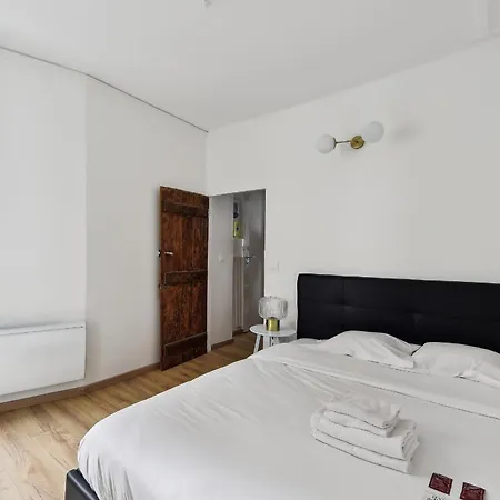 Montmartre 2br Cozy Appartamento Parigi