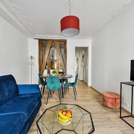 Montmartre 2br Cozy *